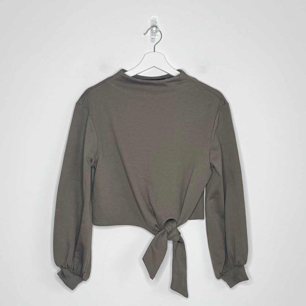 HOUSE OF HARLOW | Marcena Front Tie Sweatshirt | XXS - Picture 2 of 5